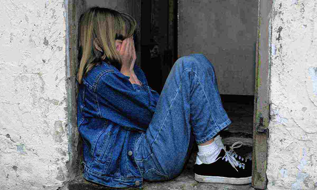 Early Indicators of Child Abuse and Neglect: A Multi-Professional Delphi Study